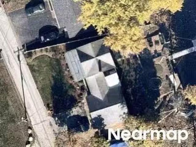 House for sale in Manchester