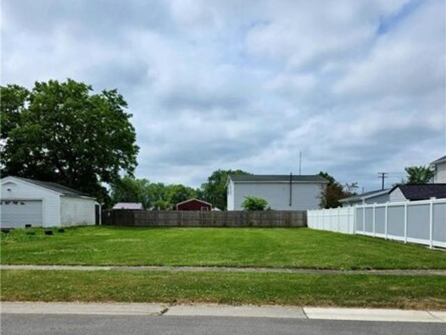 Land for sale in Tonawanda