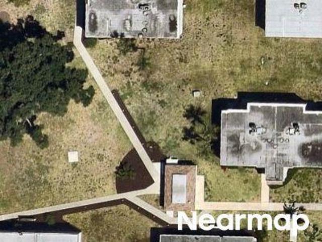 Condo for sale in Seminole Village, Seminole