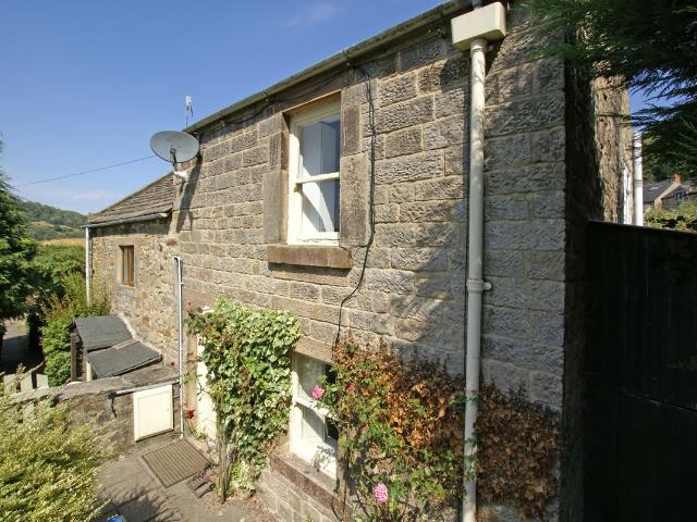 House for rent in Froggatt, East Midlands