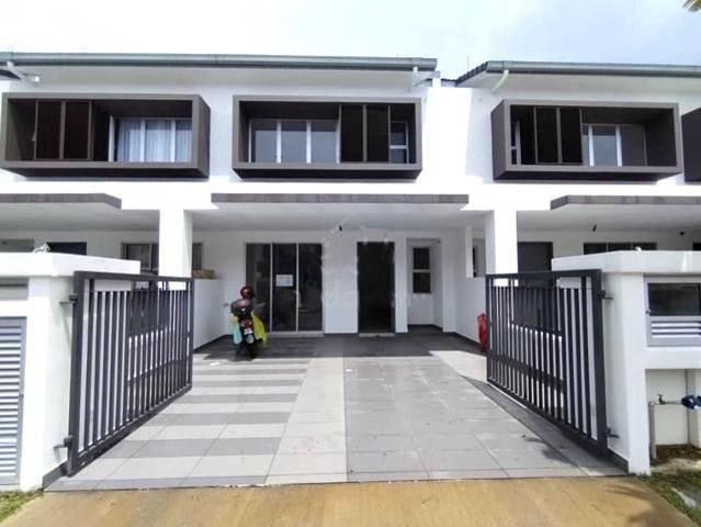 Terraced House for rent in Alam Impian, Selangor