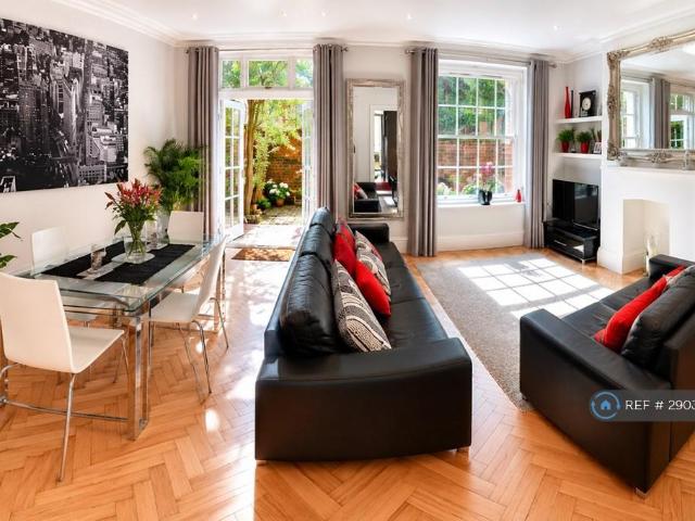 Apartment for rent in St. John's Wood, Greater London