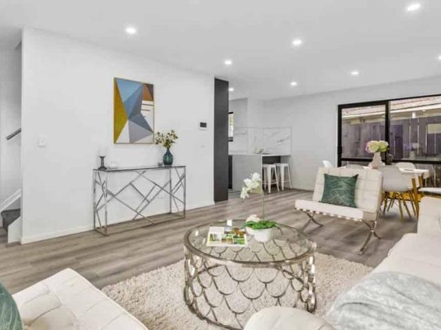 Townhouse for rent in East Tamaki, Oroua County