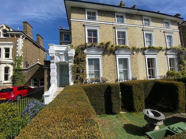 Apartment for rent in East Greenwich, Greater London