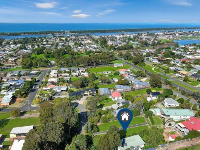 Land for sale in Lakes Entrance, Victoria