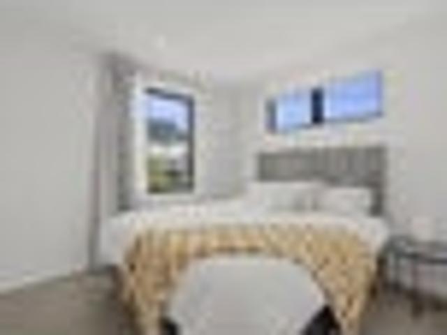 Townhouse for sale in Heathcote, Canterbury