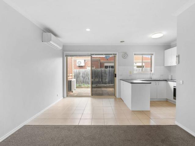 House for rent in Sydenham, Melbourne