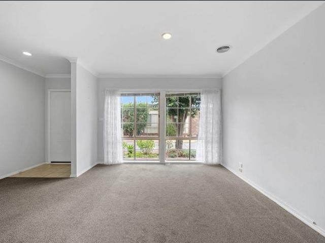 House for rent in Sydenham, Melbourne