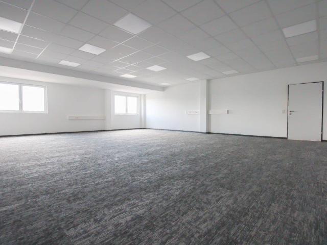 Büro mieten in Weinberg, Regau