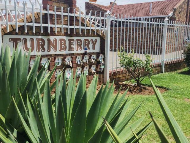 Townhouse for sale in Bloemfontein, Free State