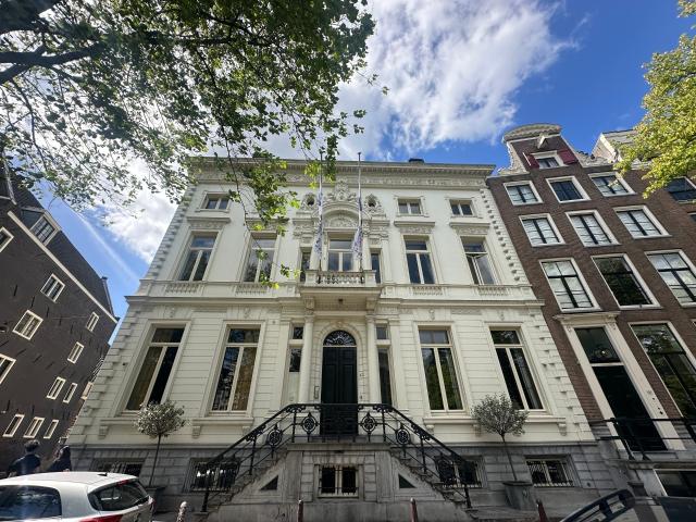 Bedrijfspand te huur in Centrum, Amsterdam