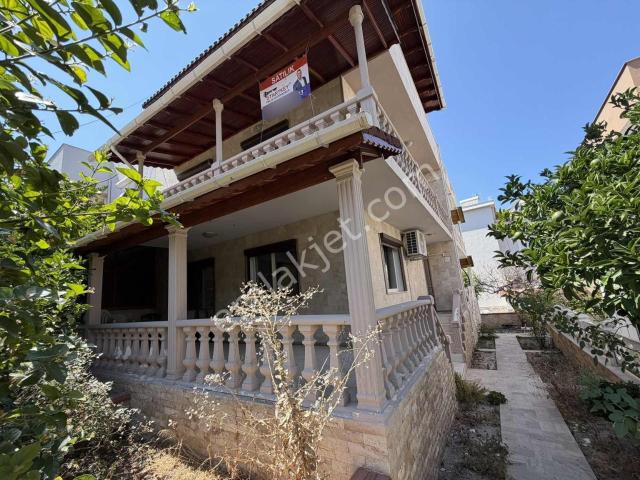 Mordoğan Mahallesi, Karaburun içerisinde satılık Villa