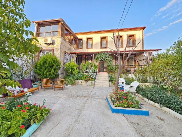 Burhaniye, Balikesir içerisinde satılık Villa