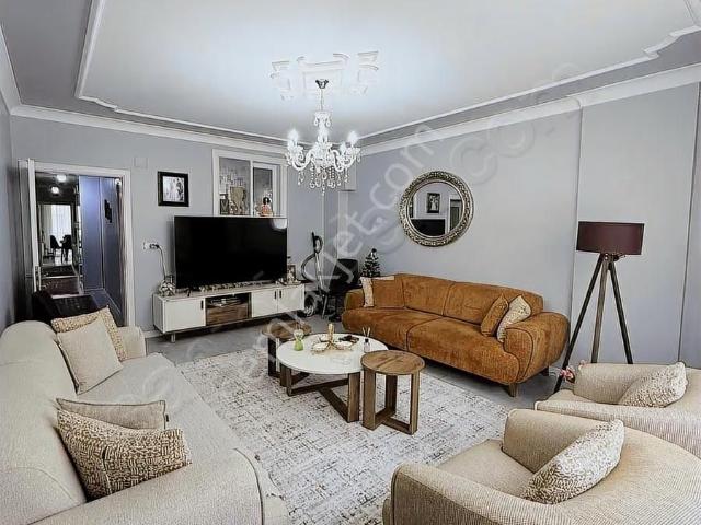 Turgutlu, Manisa içerisinde satılık mülk