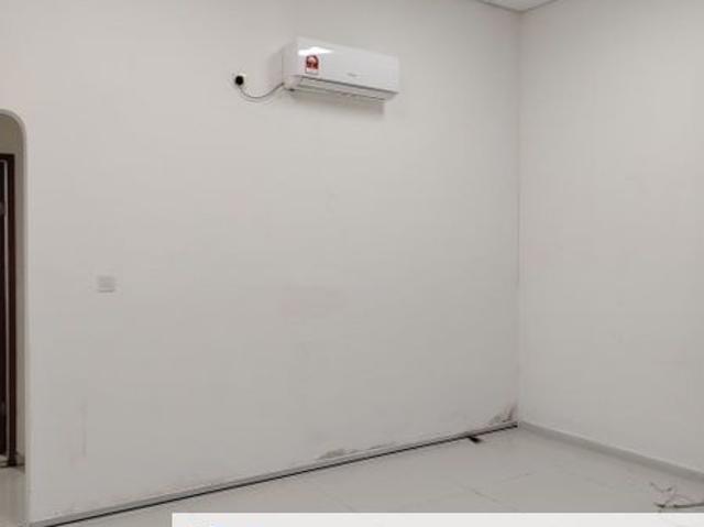 Shop for rent in Bukit Ledang, Johor