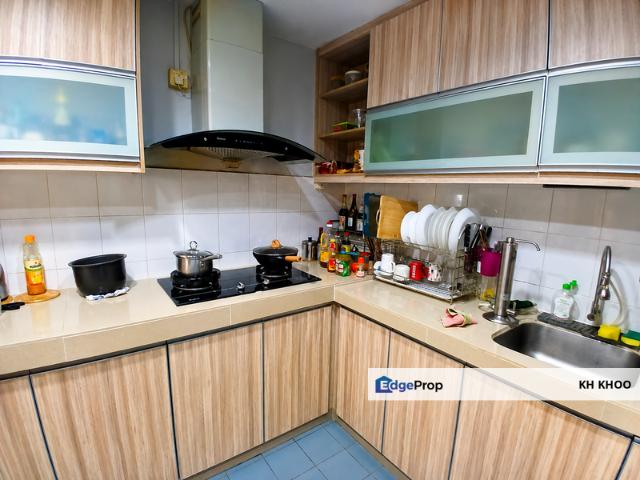 Condominium for sale in Petaling, Subang Jaya
