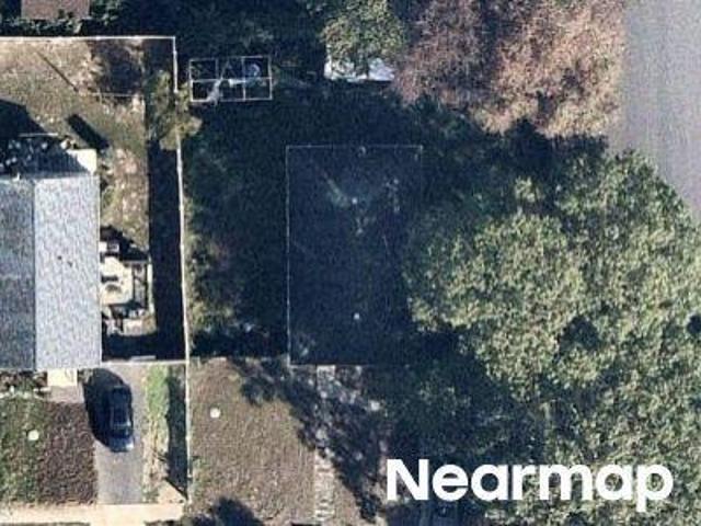 House for sale in Babylon, New York