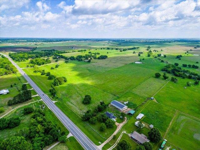 Farm for sale in Covington, Texas