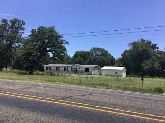 House for sale in Henderson, Texas