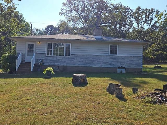 House for sale in Mineral Point, Missouri