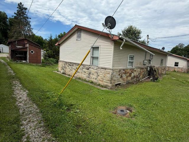House for sale in Patricksburg, Indiana