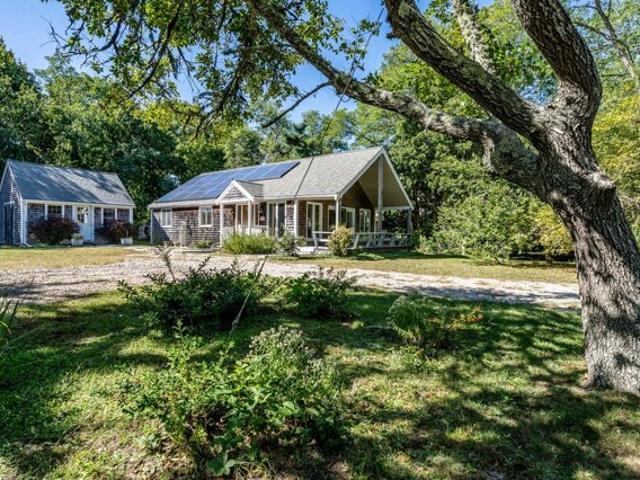 House for sale in North Eastham, Eastham
