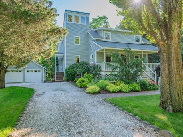 House for sale in Eastham