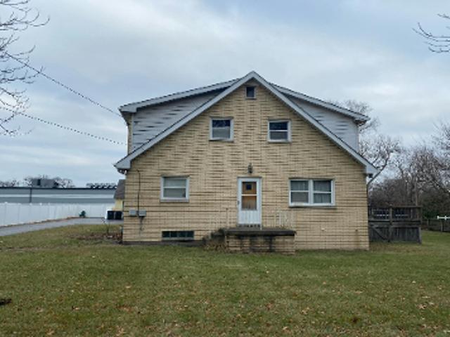 House for sale in Lansing, Illinois