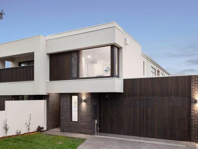 Townhouse for rent in Bentleigh, Melbourne