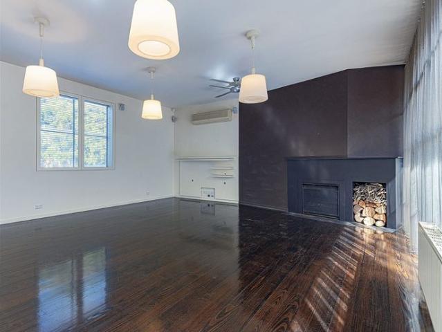 House for rent in St Kilda, Melbourne