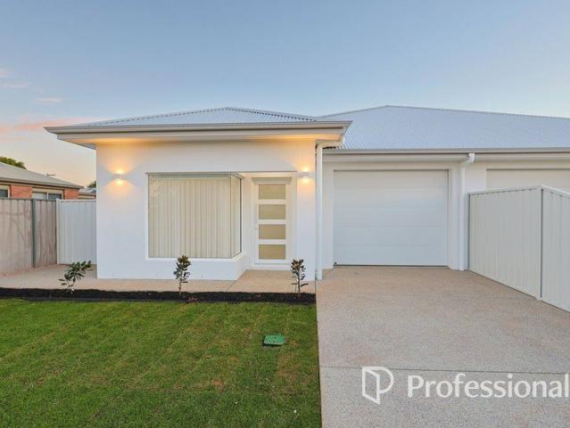 Townhouse for sale in Irymple, Victoria