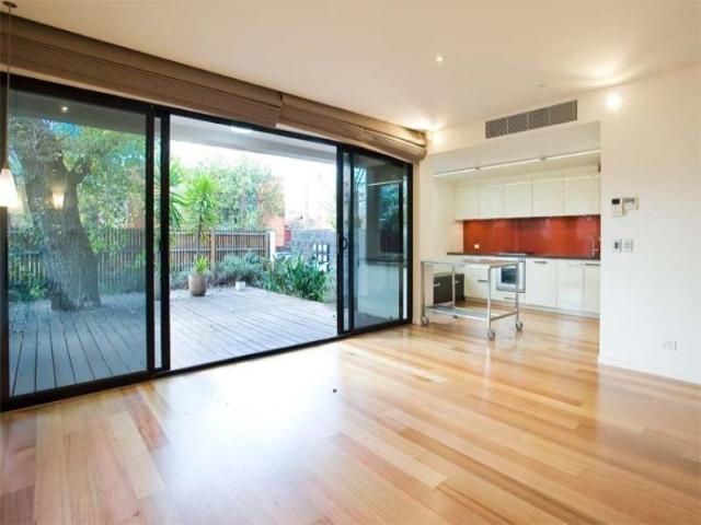 Apartment for rent in Elwood, Melbourne