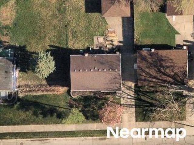House for sale in Center Line