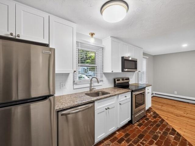 Condo for sale in Manomet, Massachusetts