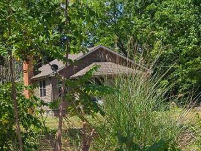 House for sale in Hillsboro