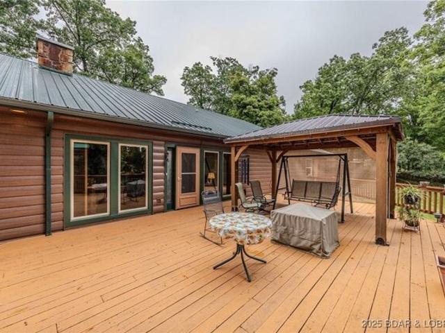House for sale in Linn Creek