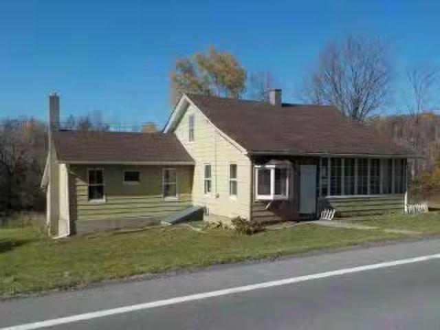 House for sale in Cortland