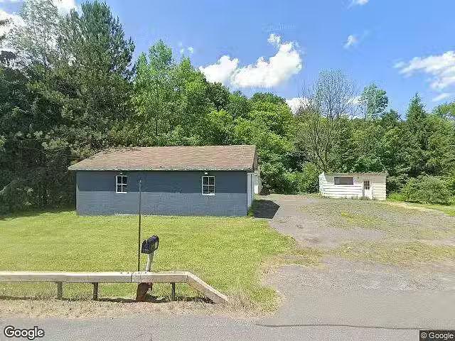 House for rent in Kingston