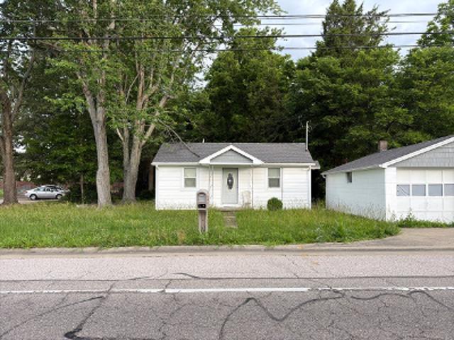 House for sale in Newburgh, Indiana