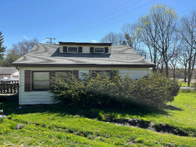 House for sale in Mantua Corners, Portage County