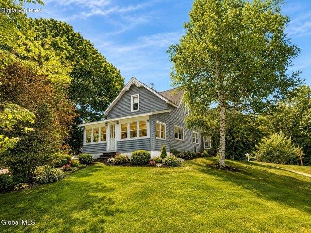 House for sale in Bakers Mills, New York