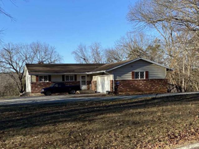 House for sale in Sainte Genevieve, Missouri