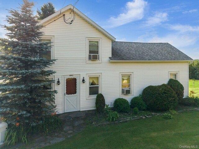 House for sale in Jefferson, New York