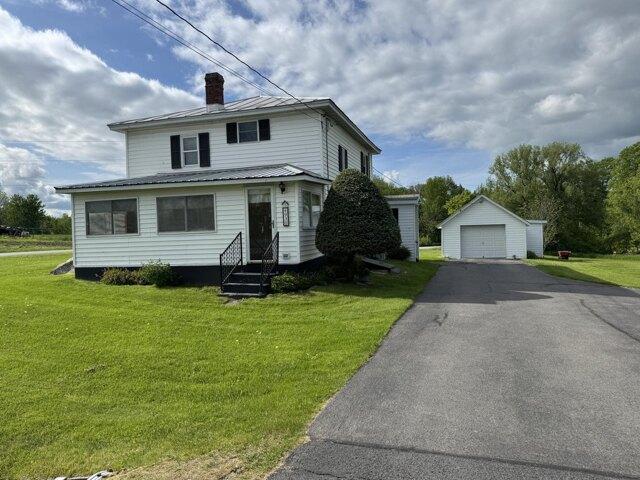 House for sale in Ellenburg Depot