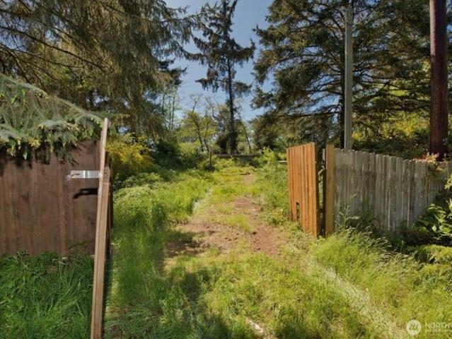 Land for sale in Ocean Shores