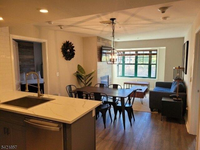 Condo for sale in Glenwood, New Jersey