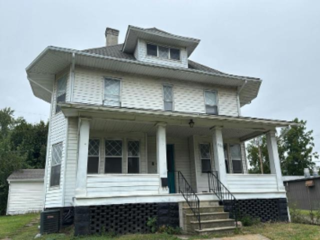 House for sale in Tama, Iowa