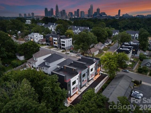 House for sale in Mecklenburg, North Carolina