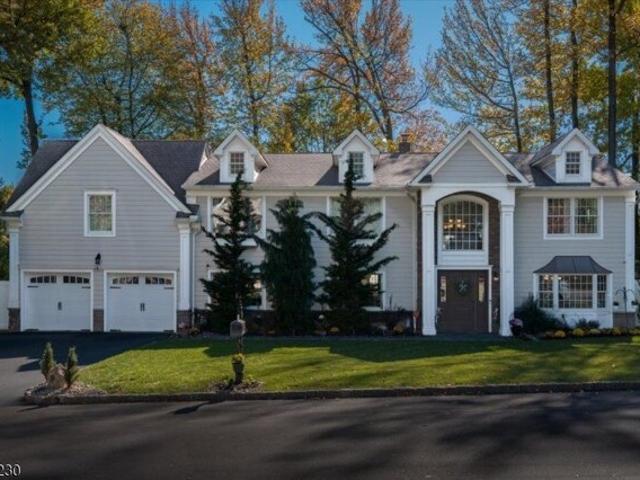 House for sale in Clark, New Jersey