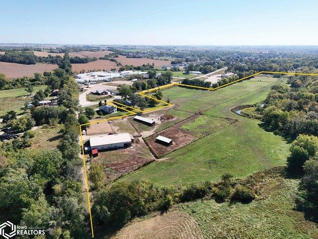 Farm for sale in Linn, Iowa